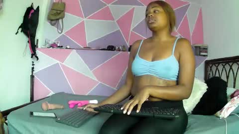 Alika Ashanti online show from January 14, 5:29 pm