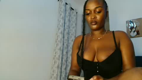 ebony online show from July 29, 1:16 am
