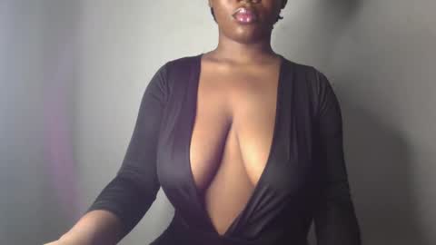 delilah online show from February 23, 4:55 am