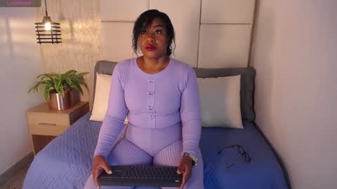 Sofia online show from December 4, 7:12 pm