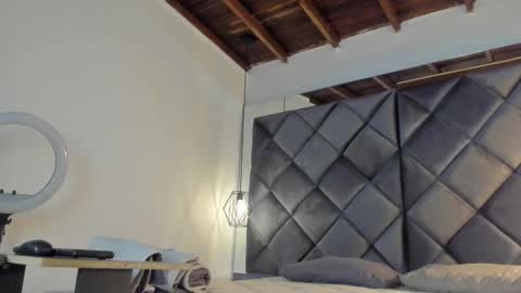 ebonyx40 online show from March 27, 11:00 am