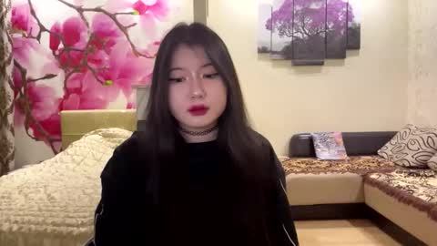 Eri online show from March 25, 6:22 pm