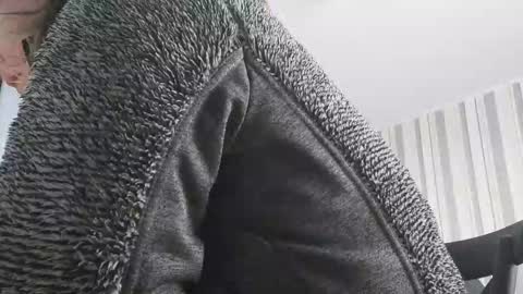 edithmanning online show from February 17, 8:13 am