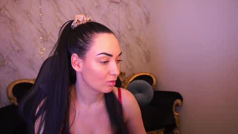 effie_luvv online show from February 8, 12:42 pm
