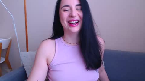 Effy online show from December 18, 9:36 am