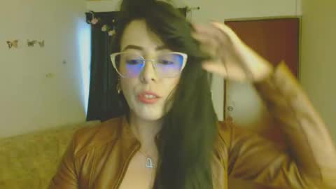 ela_3611 online show from April 23, 6:32 pm