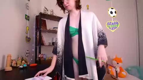 elise_nyx online show from June 19, 2:09 pm