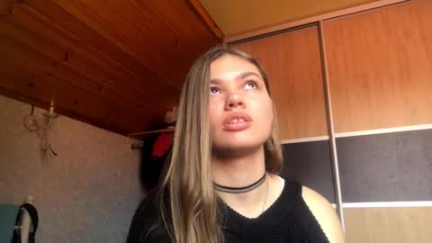 elizavernon online show from March 9, 10:18 am