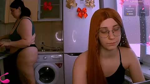 Ellie online show from February 3, 9:52 am