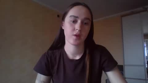 Eliza online show from April 10, 10:32 am