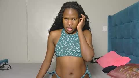 elllanna online show from April 19, 8:14 am