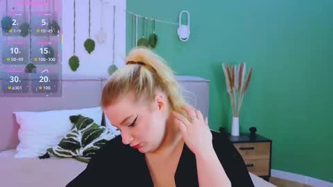 emiliastanley online show from February 3, 5:49 am