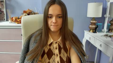 Emilly online show from March 27, 8:37 am