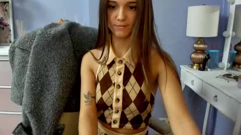 Emilly online show from March 27, 8:05 am