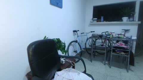 emma______1996 online show from March 21, 7:35 am