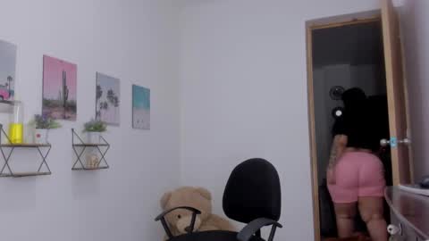 whises lits        online show from February 5, 5:49 pm