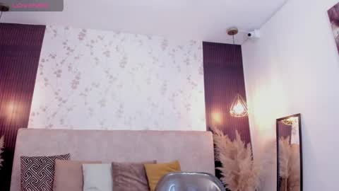 emy online show from April 25, 1:03 pm