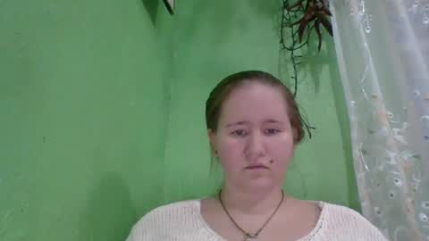 Erica online show from January 1, 2:42 pm