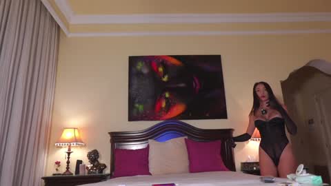 Erikabee online show from March 21, 4:12 pm