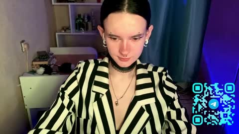 Kate online show from April 12, 11:02 am