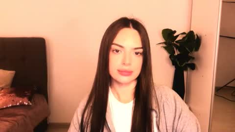 Eva online show from April 11, 3:59 pm