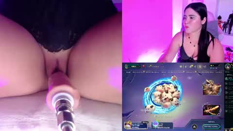 EvaBloom online show from August 4, 9:32 pm