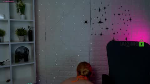 eva loves you online show from February 25, 4:33 am