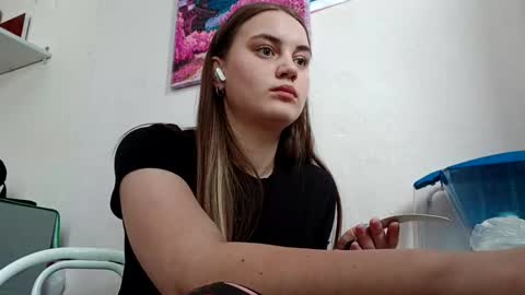 Noor online show from March 5, 10:22 am