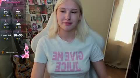 Evelina online show from June 23, 1:14 am