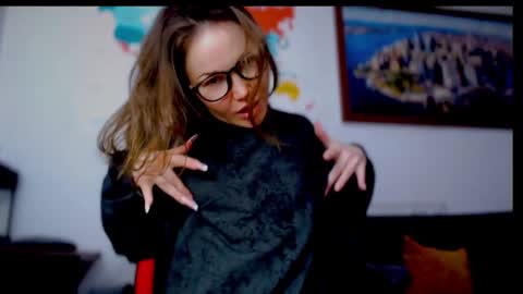 Goddes 1 online show from March 24, 5:40 pm