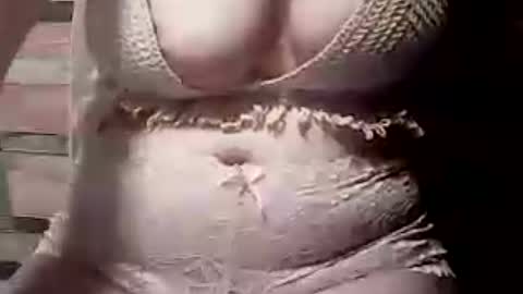 extremelydmilkyboobs online show from August 7, 12:45 pm