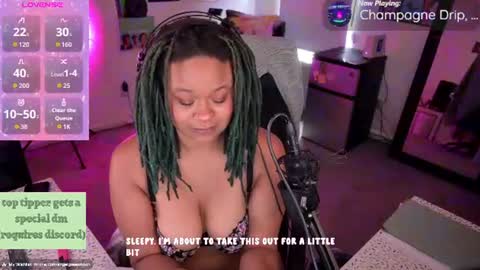 aisha online show from July 29, 5:46 pm