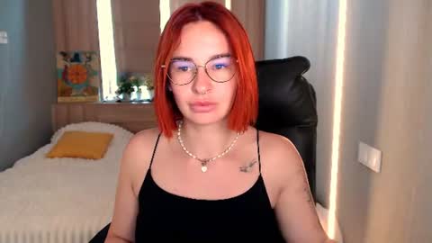 flamevixen online show from July 31, 6:03 am