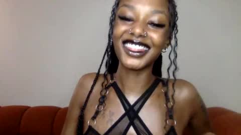 sheery online show from June 15, 7:52 am