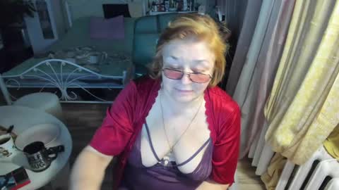 Flowerlower online show from April 16, 9:39 pm