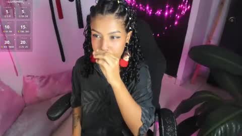 Lia Gomez online show from June 19, 11:52 pm