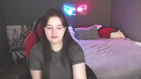 Georgie online show from December 18, 11:45 am