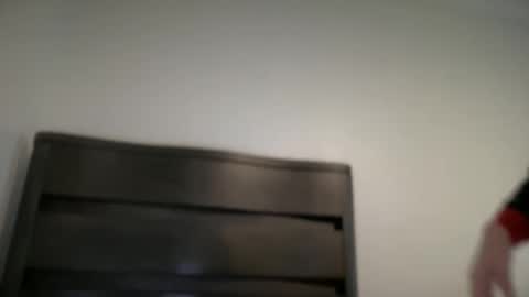 The Queen of Squirt online show from December 3, 9:01 pm