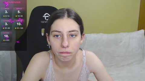 Elizabeth Effie online show from December 23, 5:43 pm