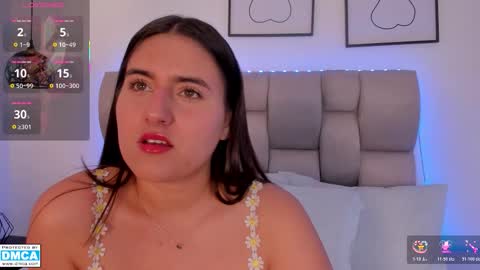 hanna__evans_ online show from March 17, 12:53 pm