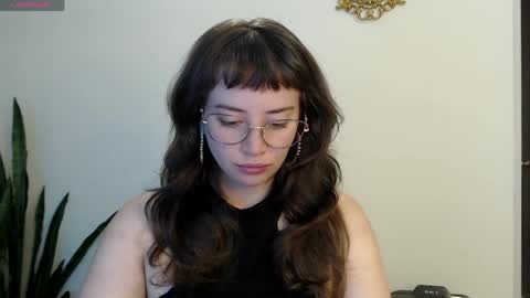 HannahHexx online show from April 2, 3:26 am