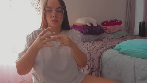 Natii  online show from April 14, 8:31 pm