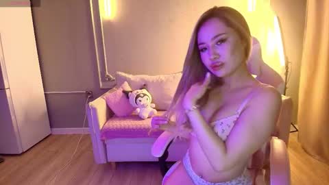 hayonmyy online show from February 2, 7:24 pm