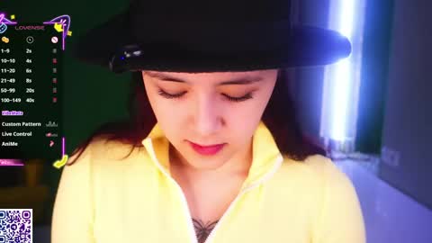 Aurora online show from April 1, 8:39 pm