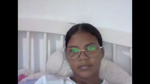 hermione_franco online show from April 8, 1:02 pm