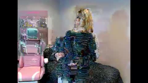 hi_scarlett online show from January 28, 9:30 am