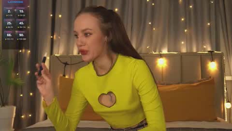 julia online show from January 6, 7:39 pm