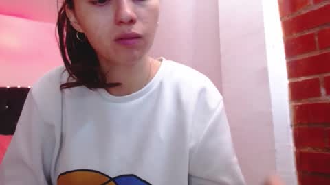 Juli online show from March 8, 2:59 am