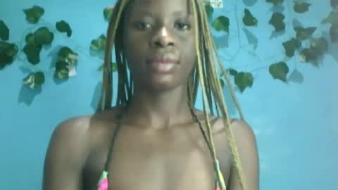 Queen online show from October 9, 6:39 am