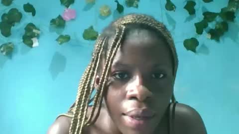 Queen online show from September 21, 6:23 am